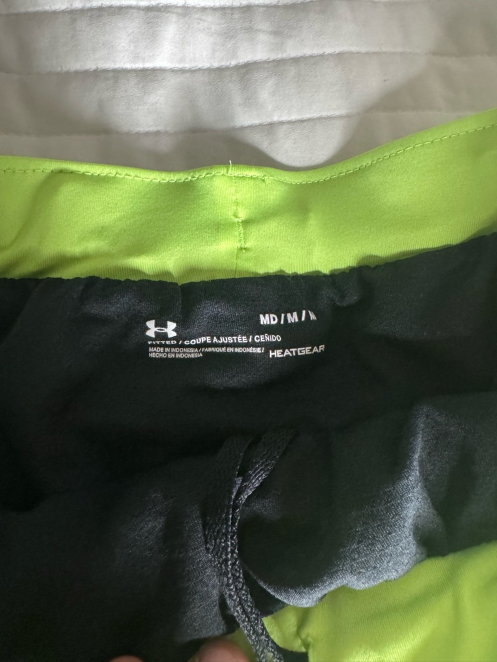 Under Armour Men’s Neon Green Athletic Shorts with Black Panels - Picture 3 of 4
